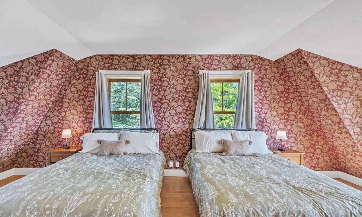 Photo of Bedroom in East Sullivan