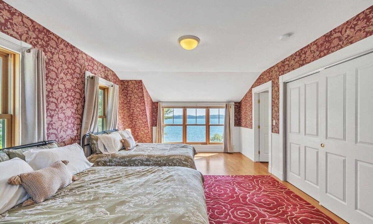 Photo of Bedroom in East Sullivan