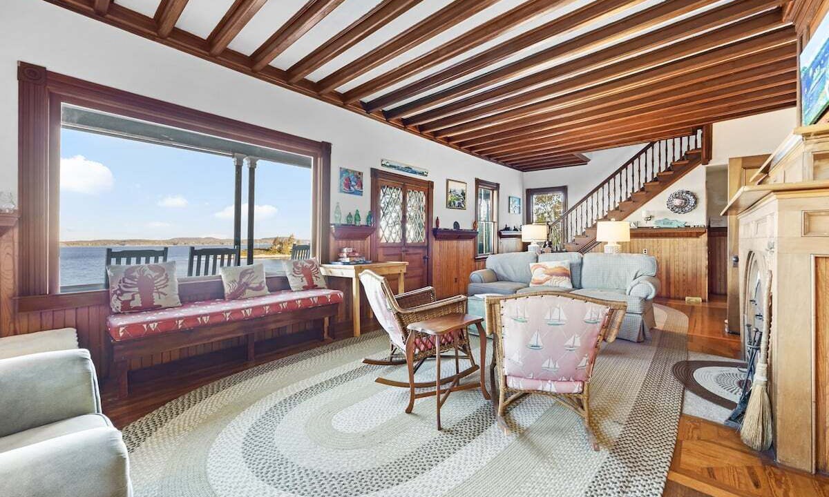 Photo of Livingroom in Deer Isle