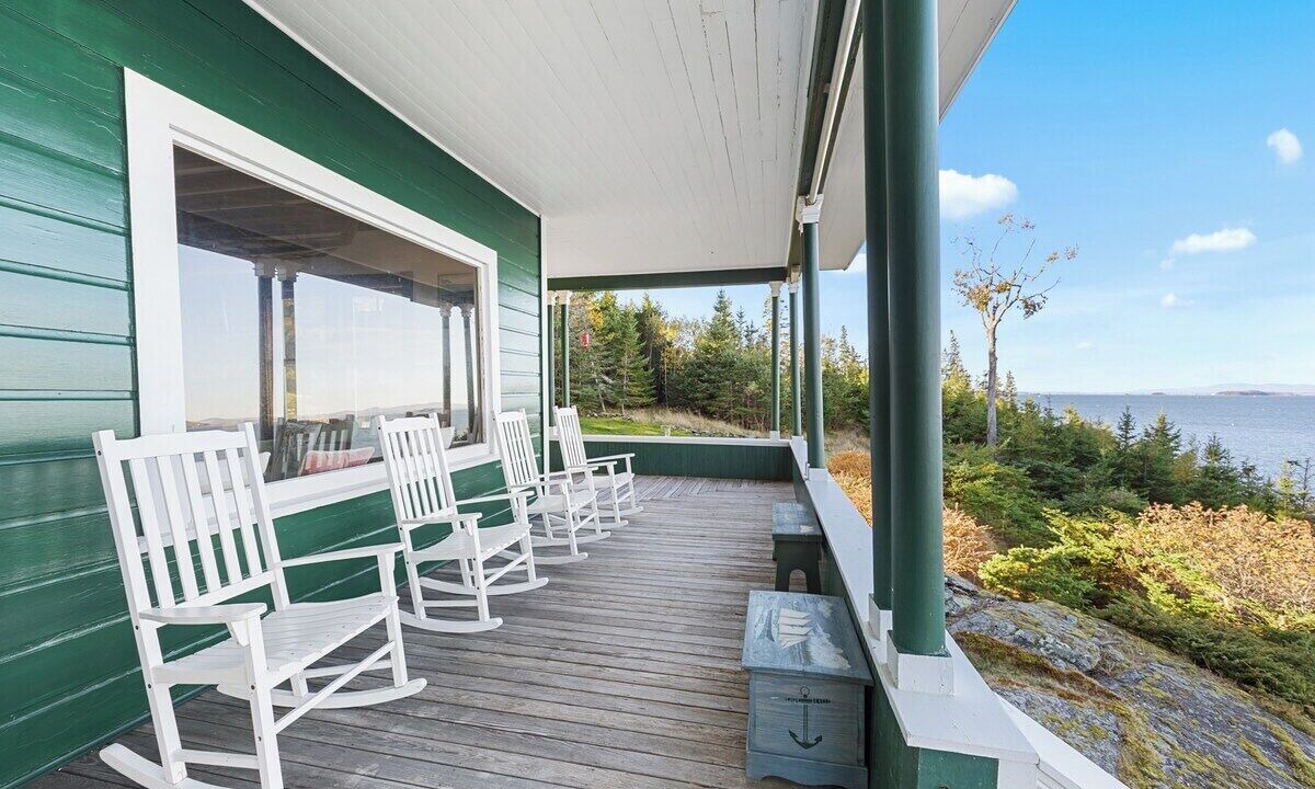 Photo of Patio Balcony in Deer Isle