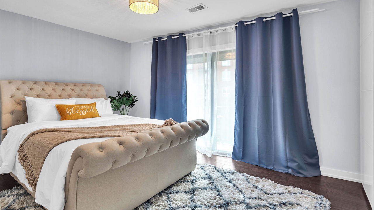 Photo of Bedroom in Des Plaines