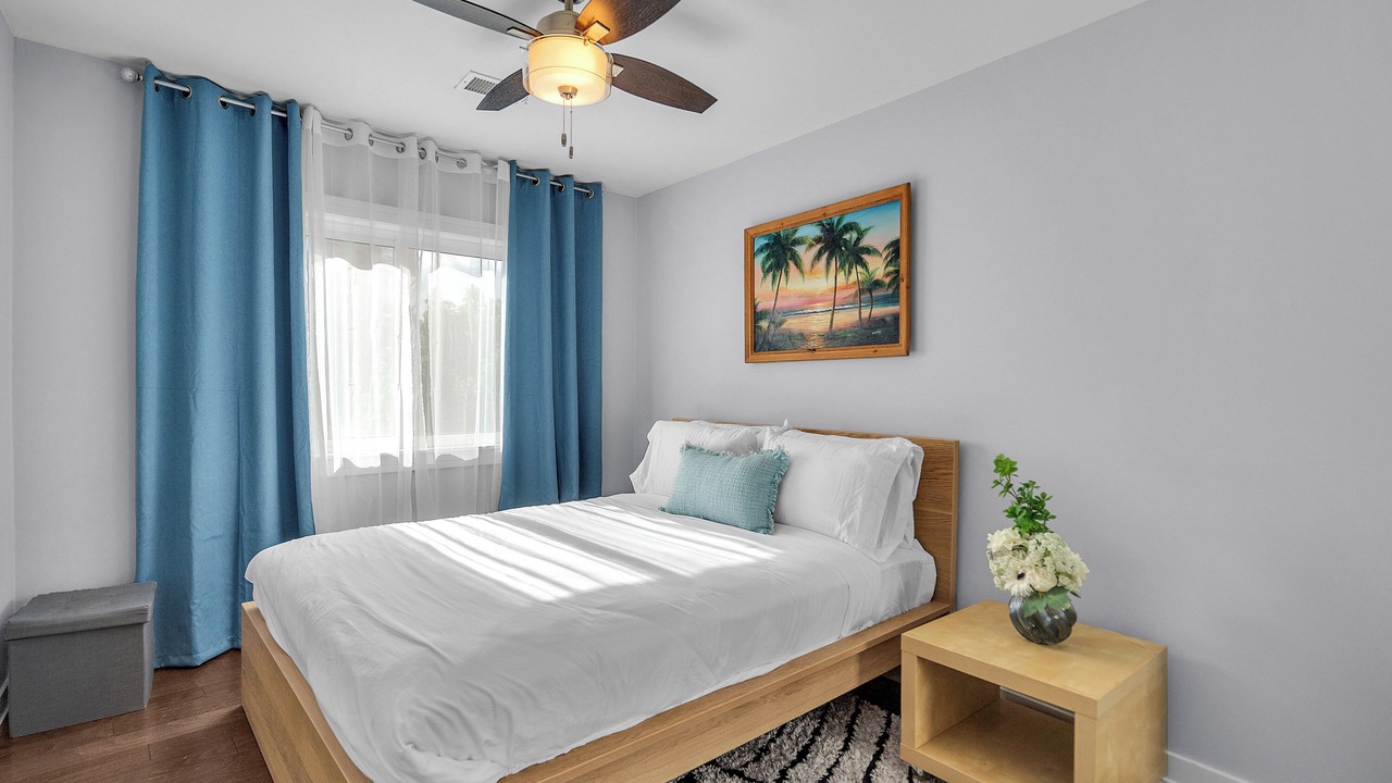 Photo of Bedroom in Des Plaines