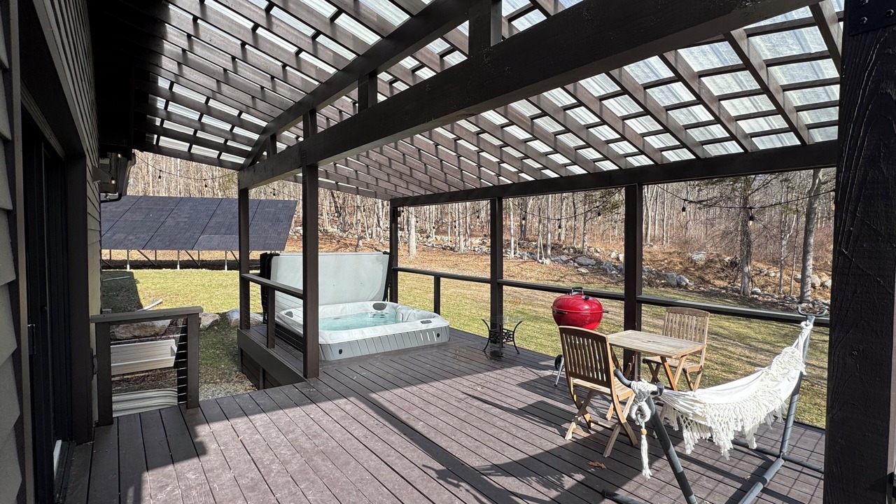 Photo of Patio Balcony in New Paltz