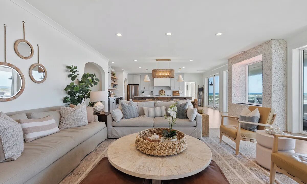 Photo of Livingroom in Navarre Beach