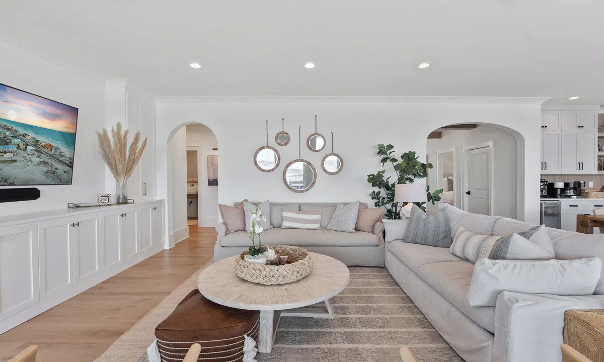 Photo of Livingroom in Navarre Beach