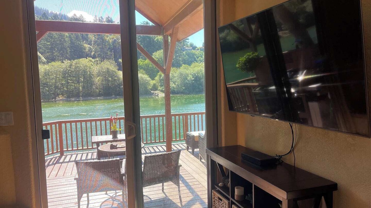 Photo of Livingroom in Brookings