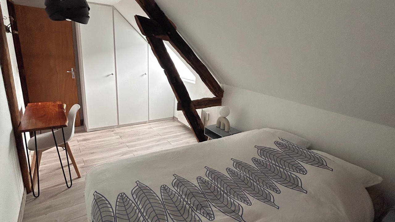 Photo of Bedroom in Montfey