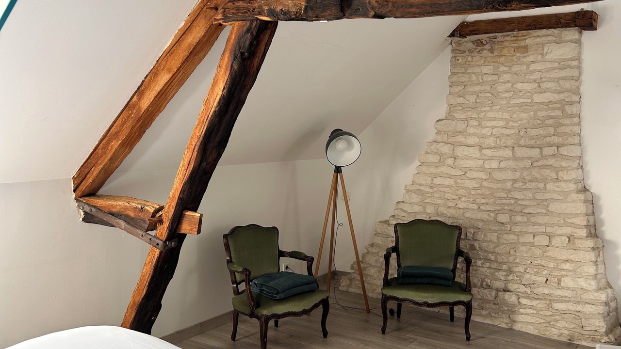 Photo of Bedroom in Montfey