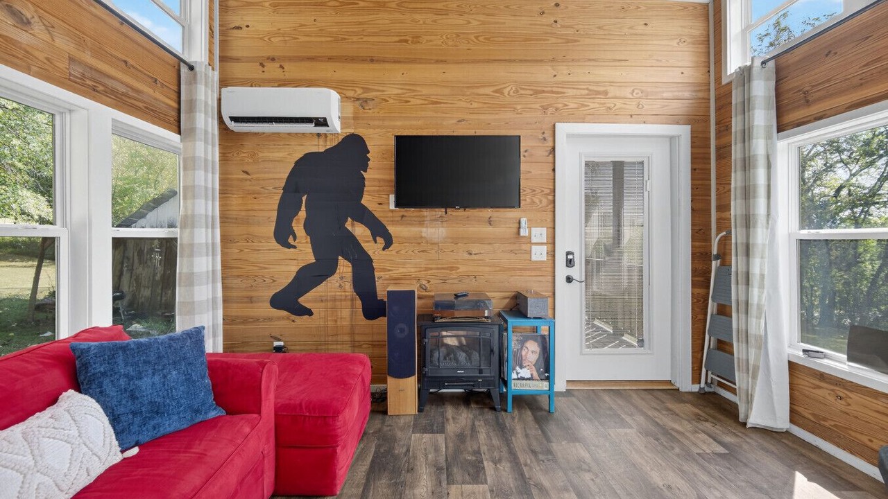 Photo of Livingroom in Fayetteville