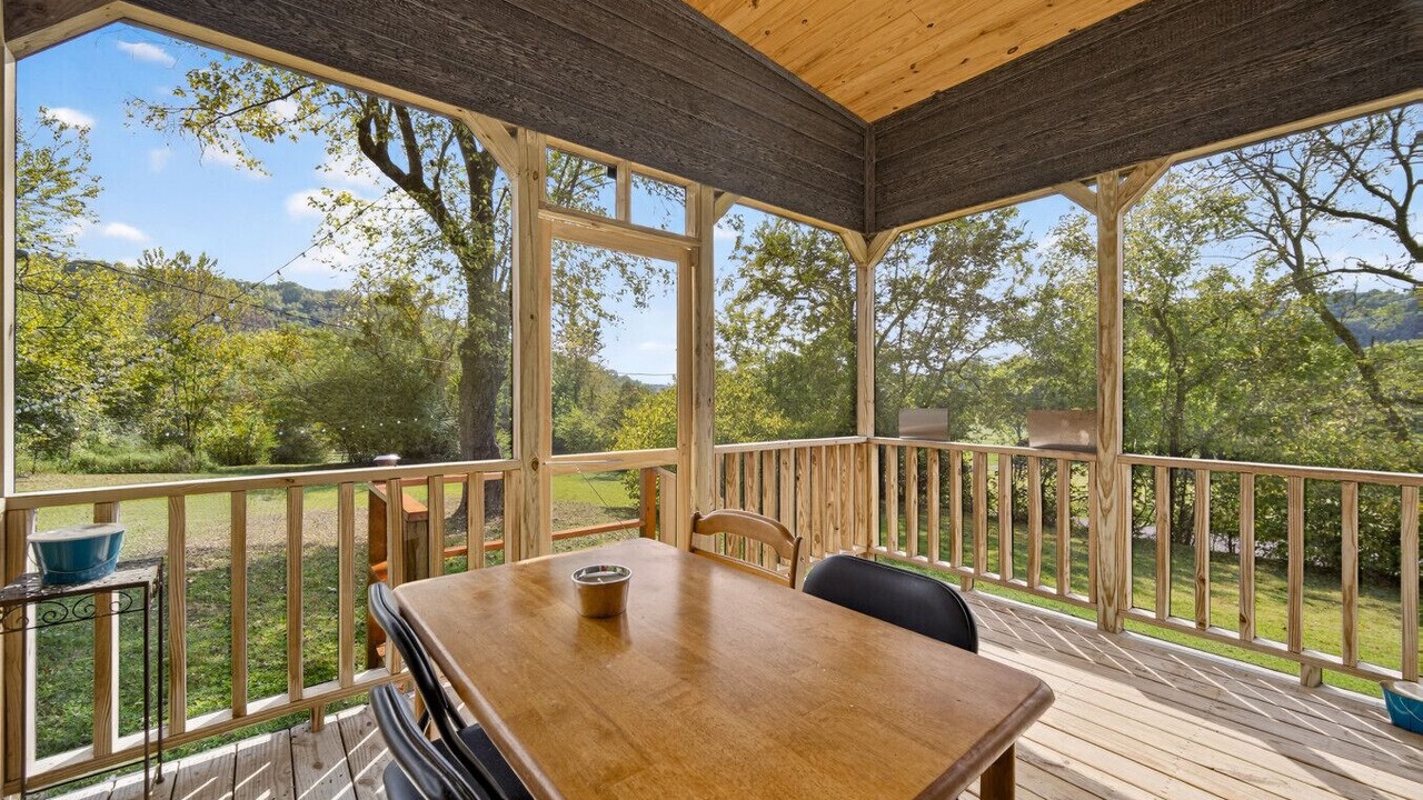 Photo of Outdoor in Fayetteville