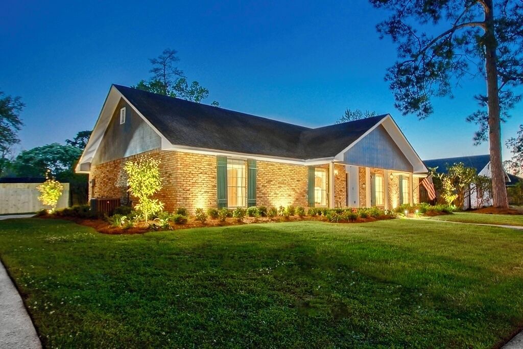 Photo of Outdoor in Highlands - Perkins