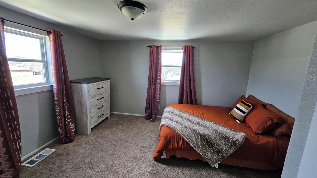 Photo of Bedroom in Albany
