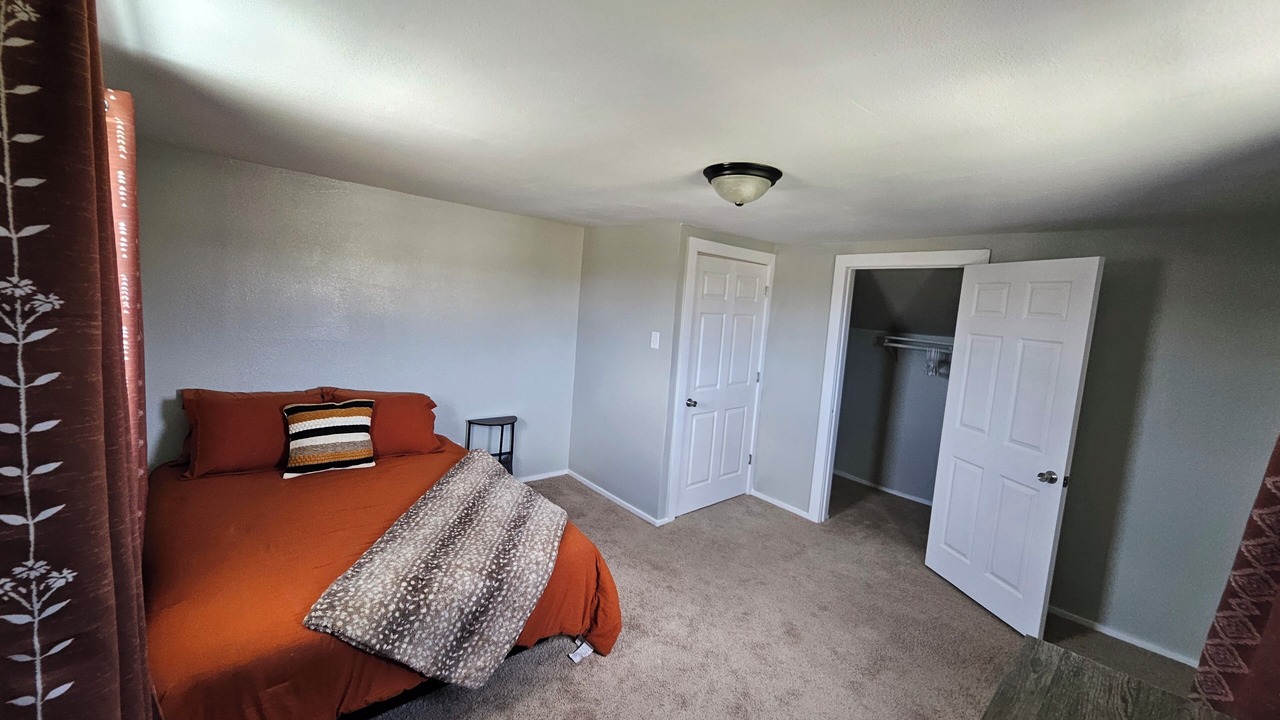 Photo of Bedroom in Albany