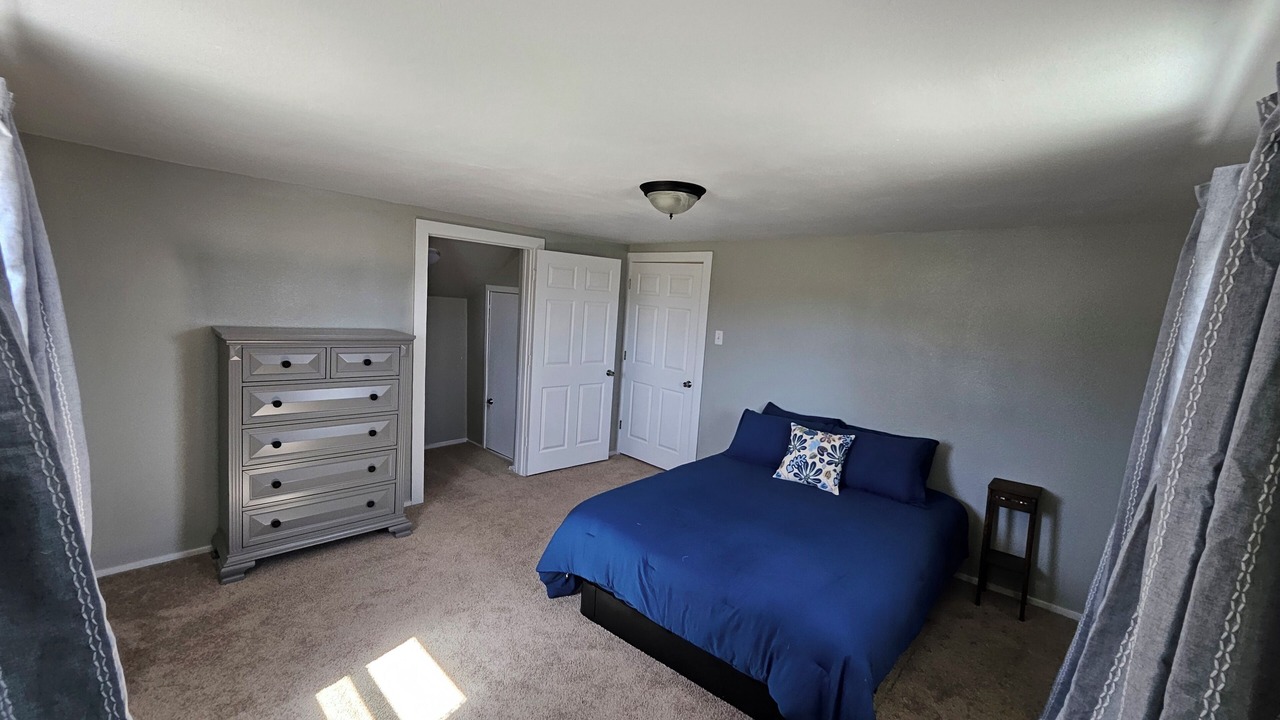 Photo of Bedroom in Albany