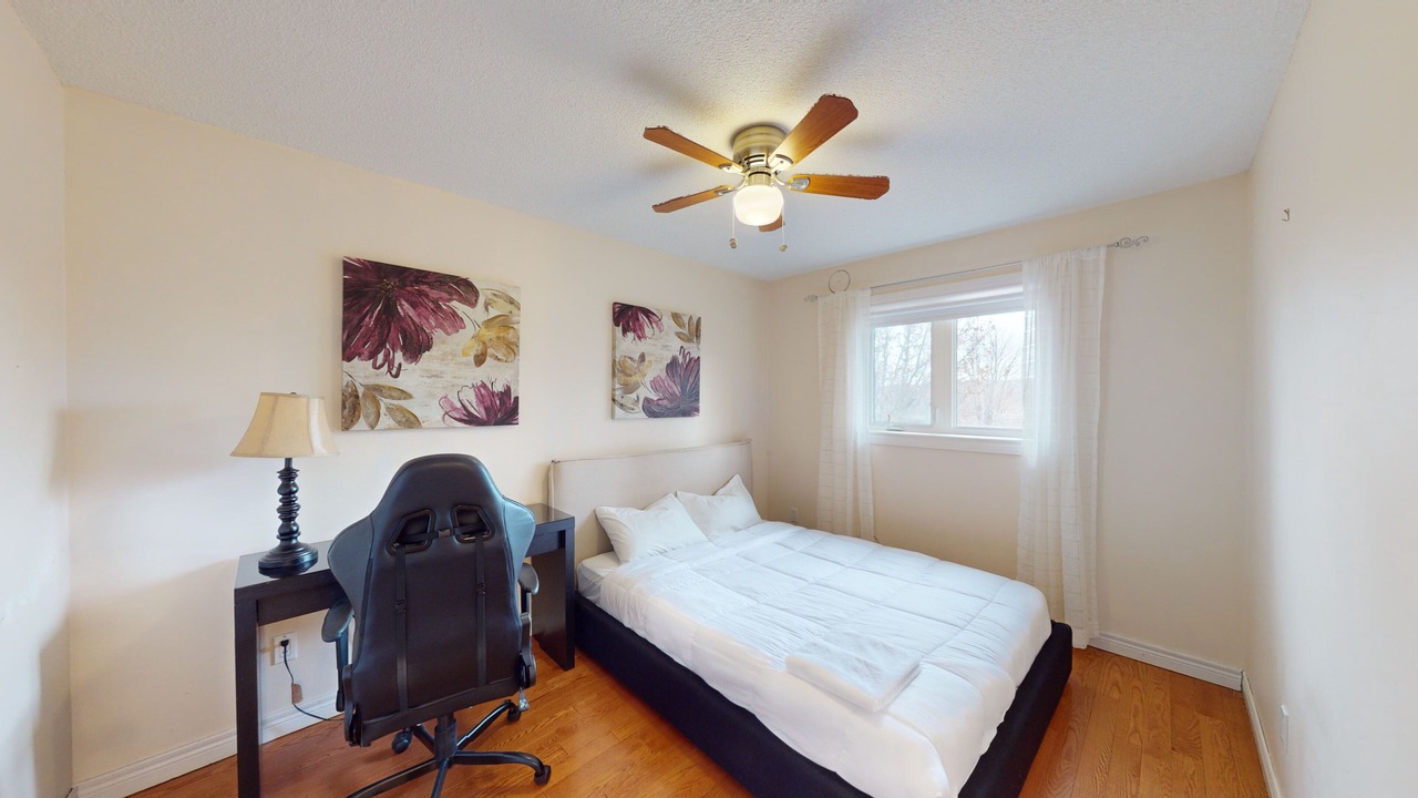 Photo of Bedroom in Newmarket