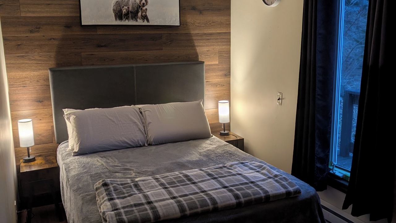 Photo of Bedroom in Placentia