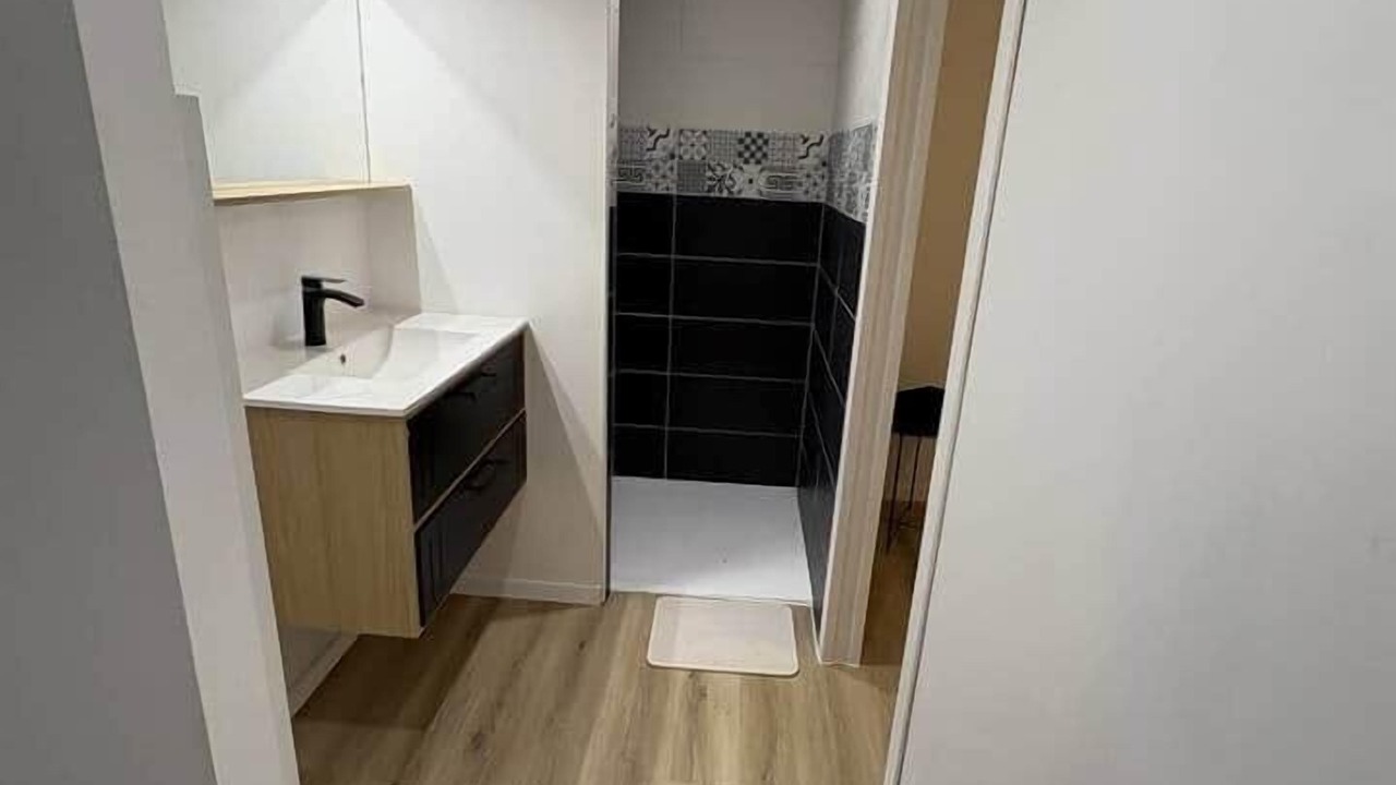 Photo of Bathroom in Challans
