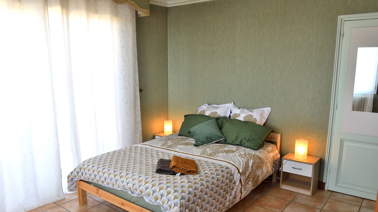 Photo of Bedroom in Saint-Paul-en-Pareds