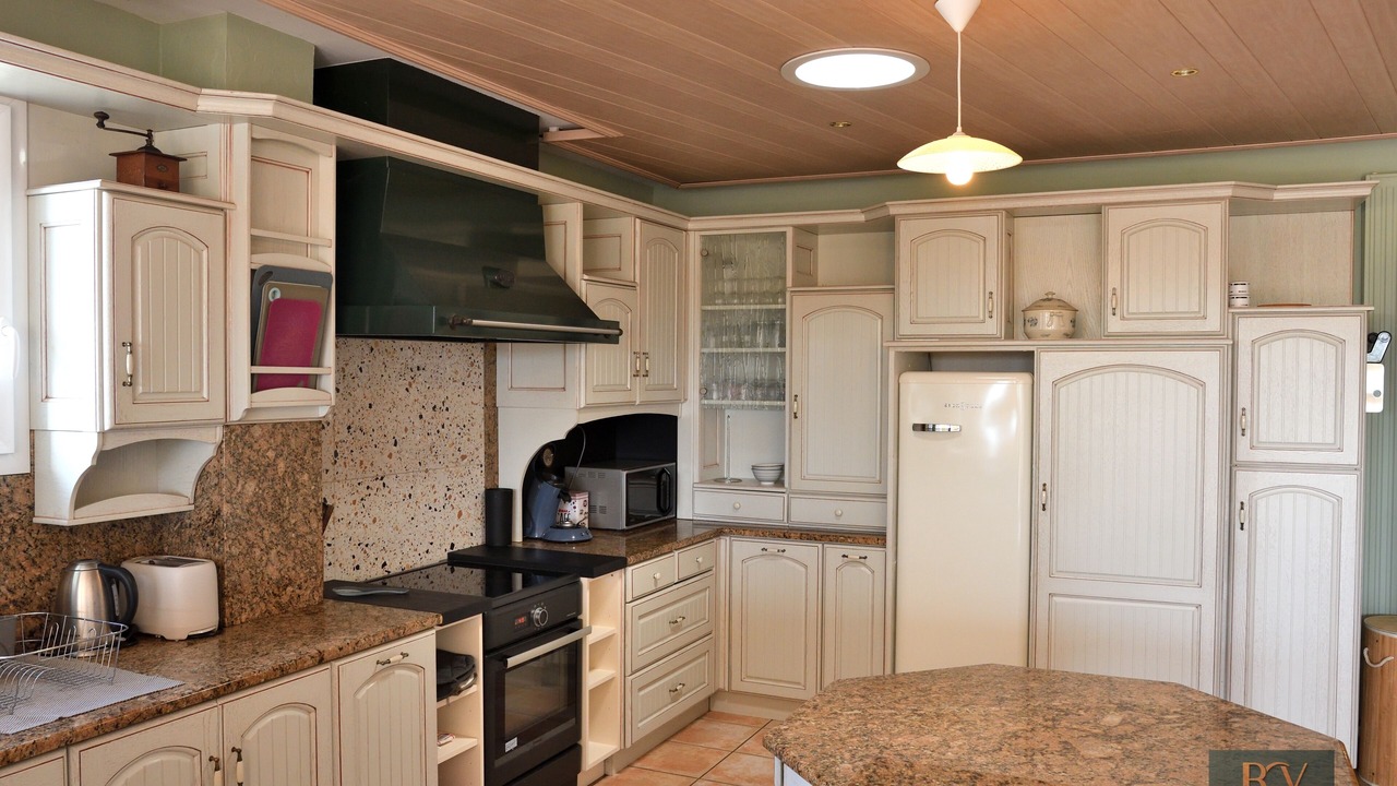 Photo of Kitchen in Saint-Paul-en-Pareds
