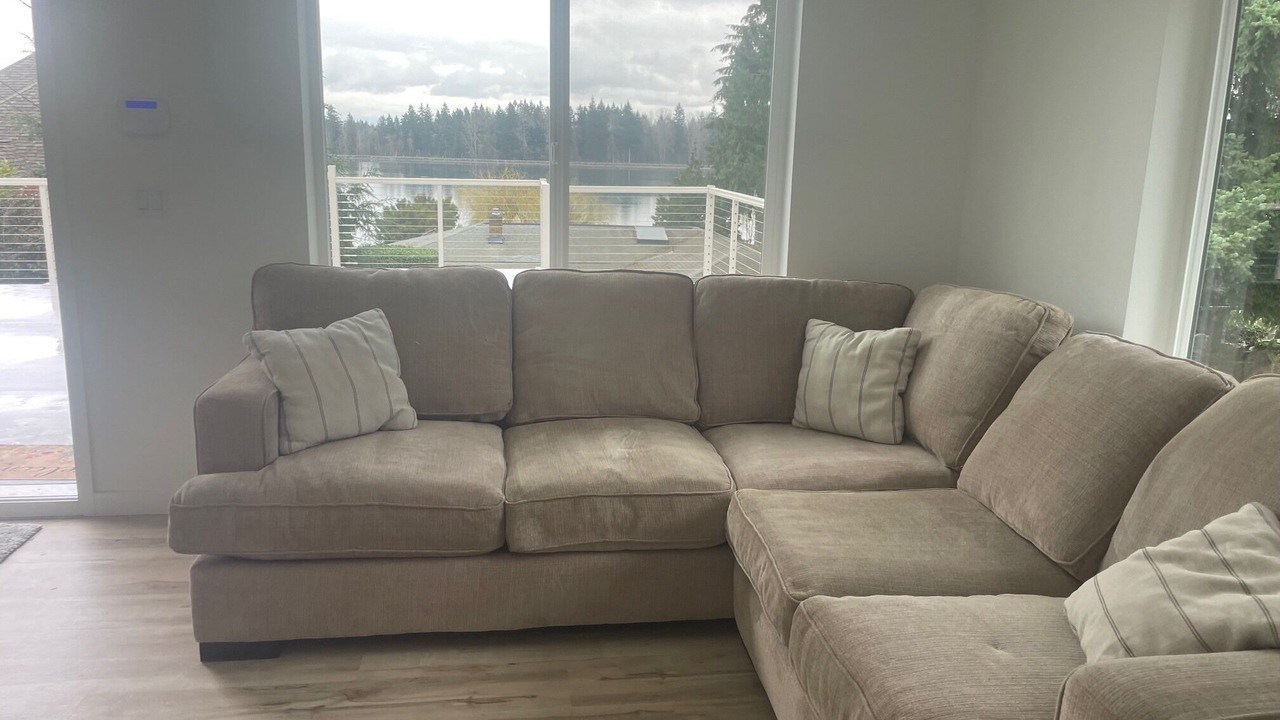 Photo of Livingroom in Bonney Lake