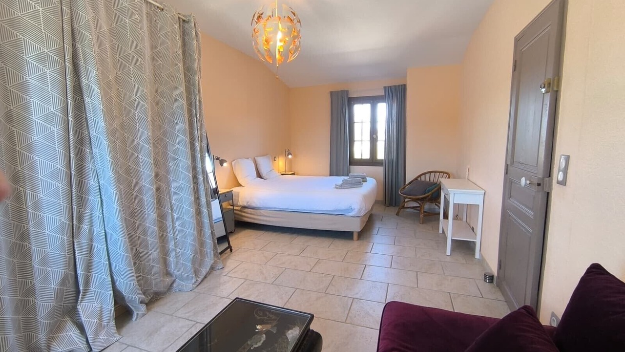 Photo of Bedroom in Oraison