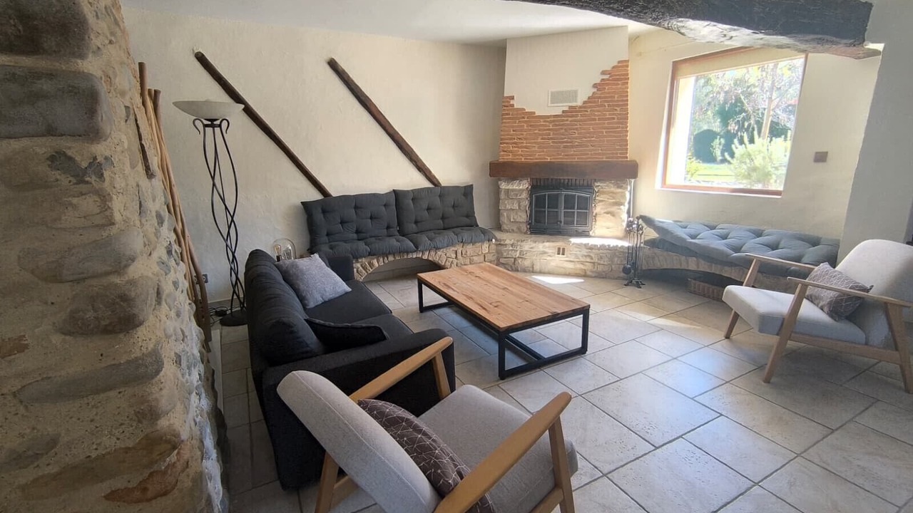 Photo of Livingroom in Oraison