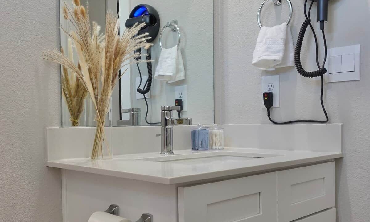 Photo of Bathroom in Midland