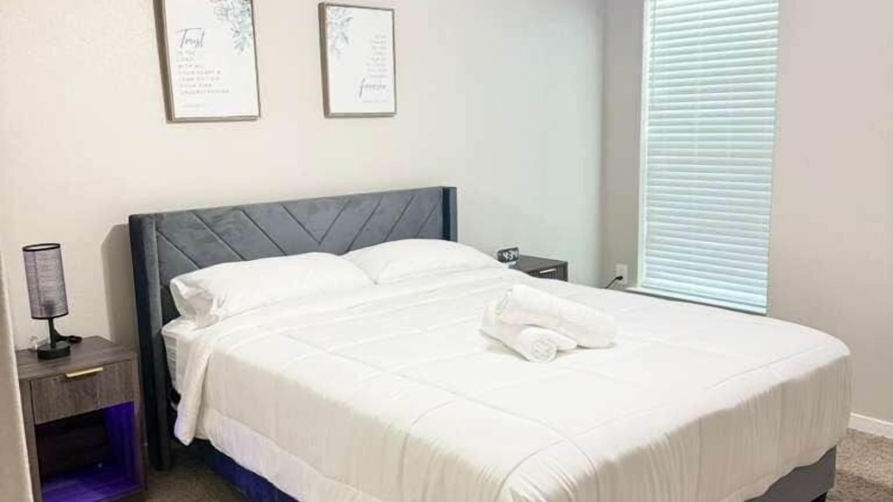 Photo of Bedroom in Midland