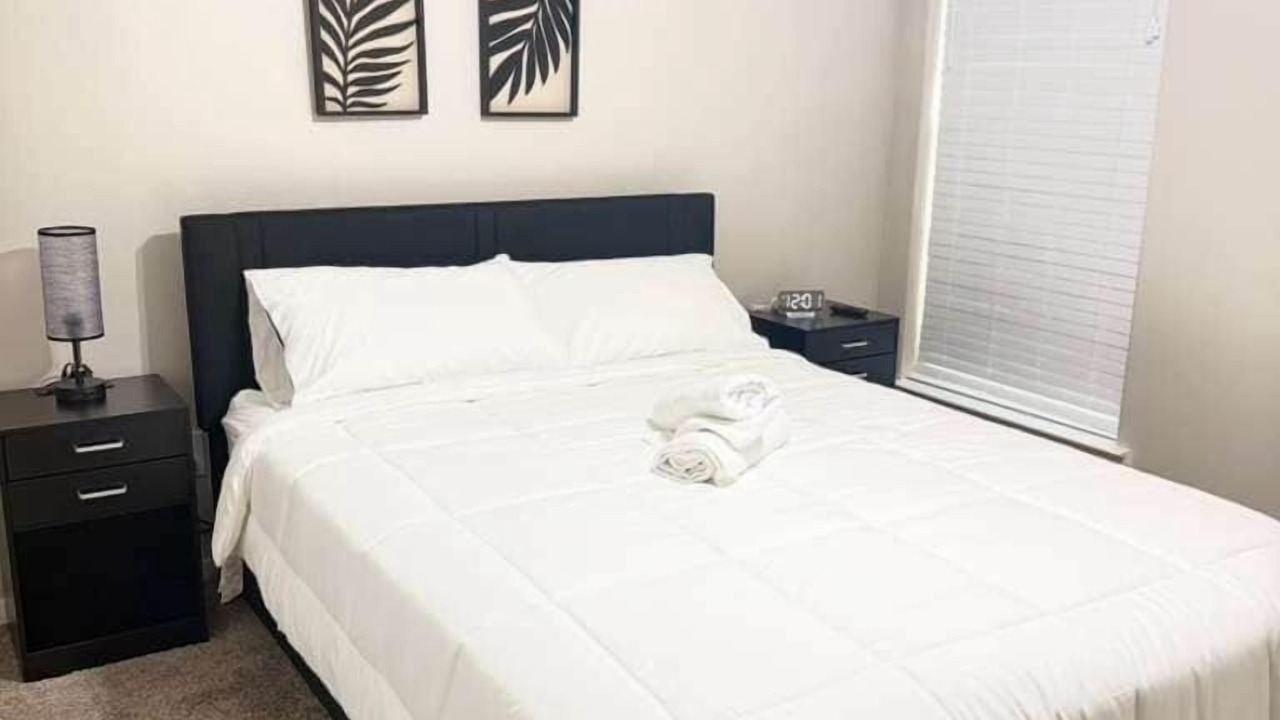 Photo of Bedroom in Midland