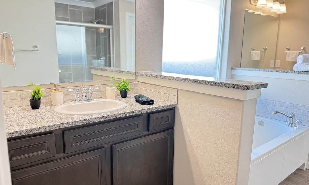 Photo of Bathroom in Midland