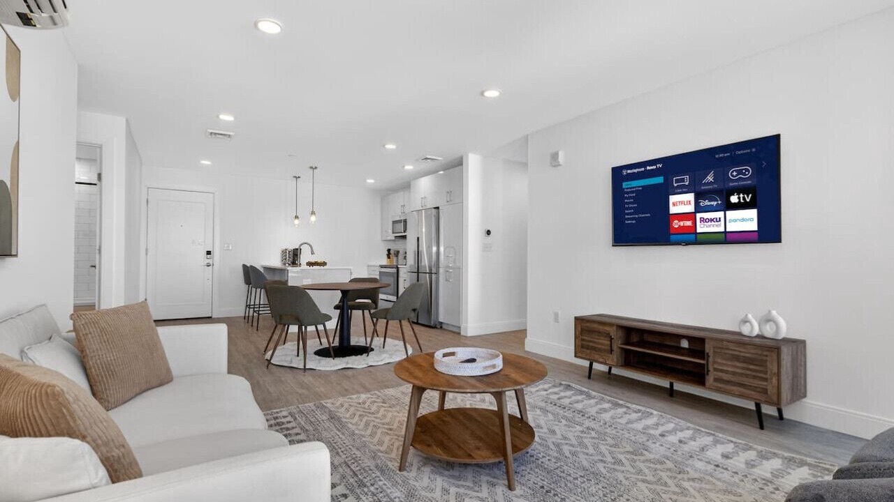 Photo of Livingroom in Allston