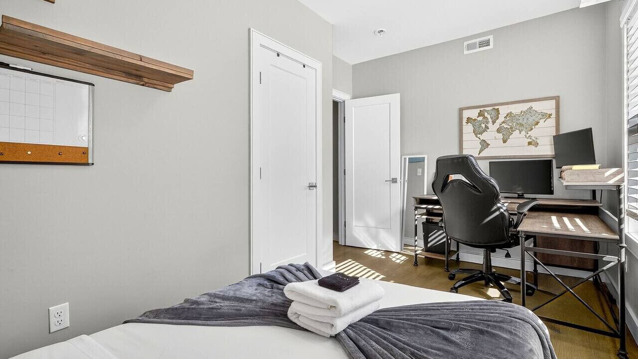 Photo of Bedroom in Highland Park