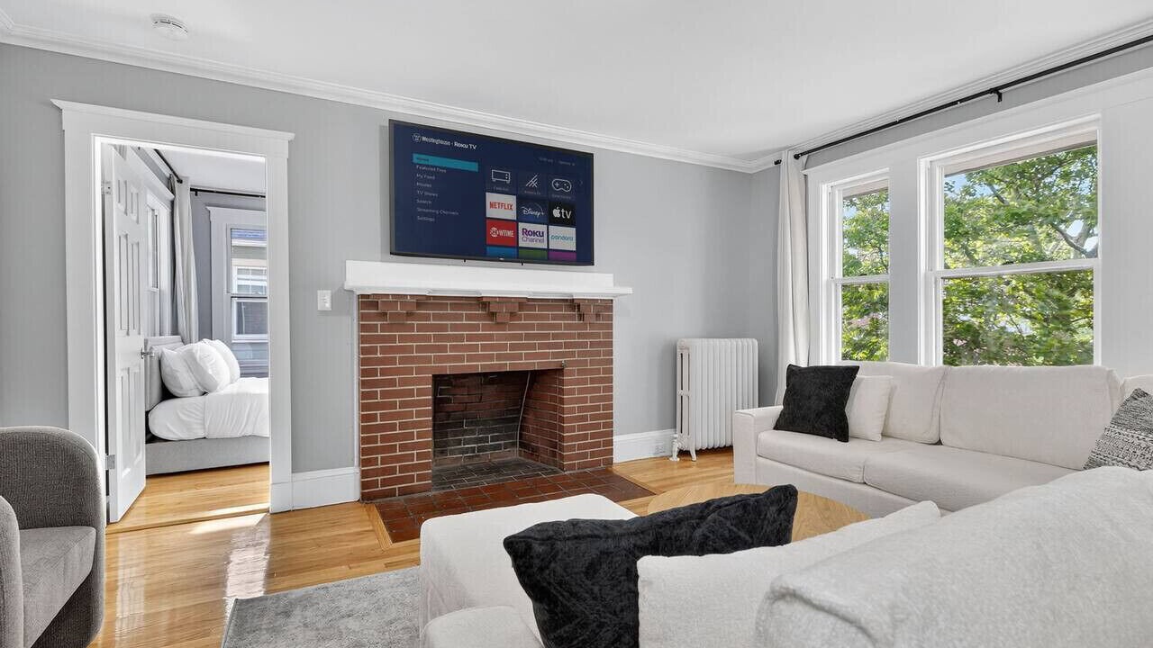 Photo of Livingroom in St. Elizabeth's