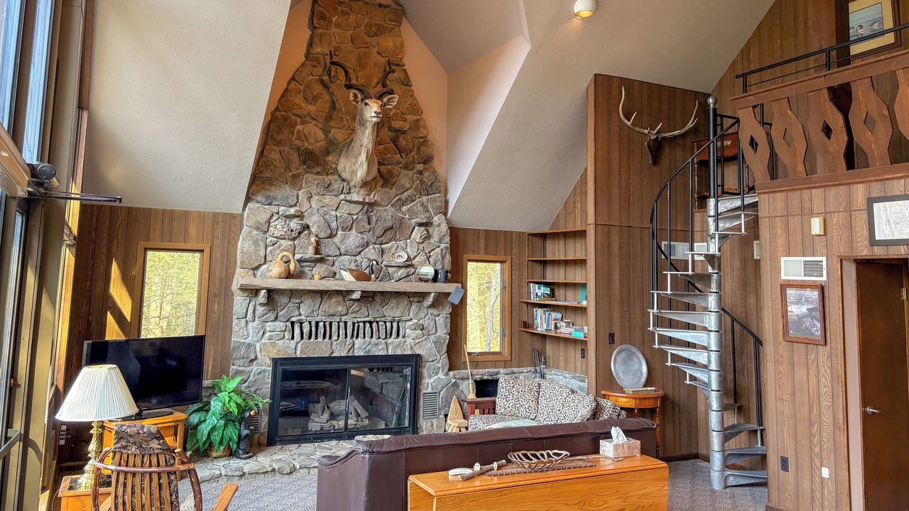 Photo of Livingroom in Ohiopyle
