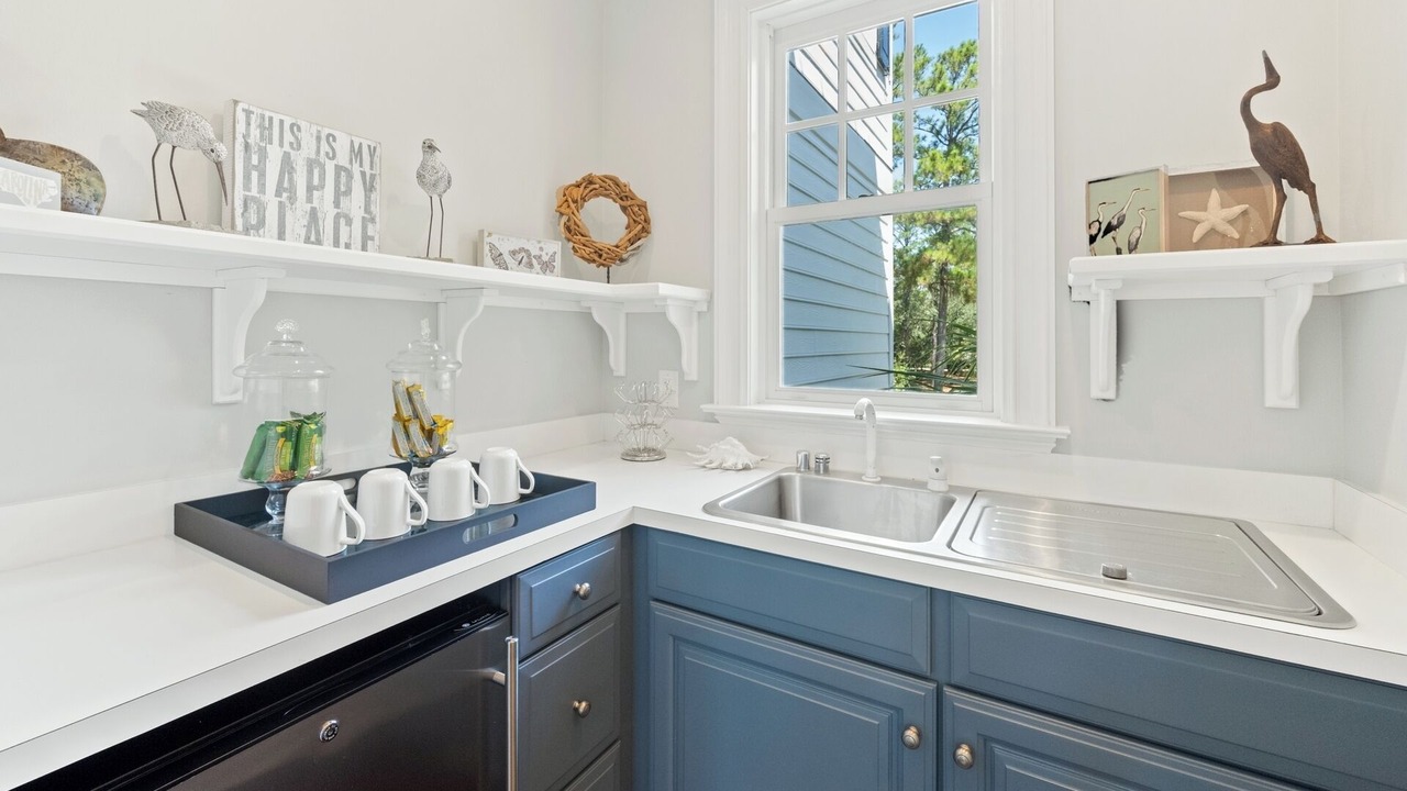 Photo of Kitchen in Debordieu Colony