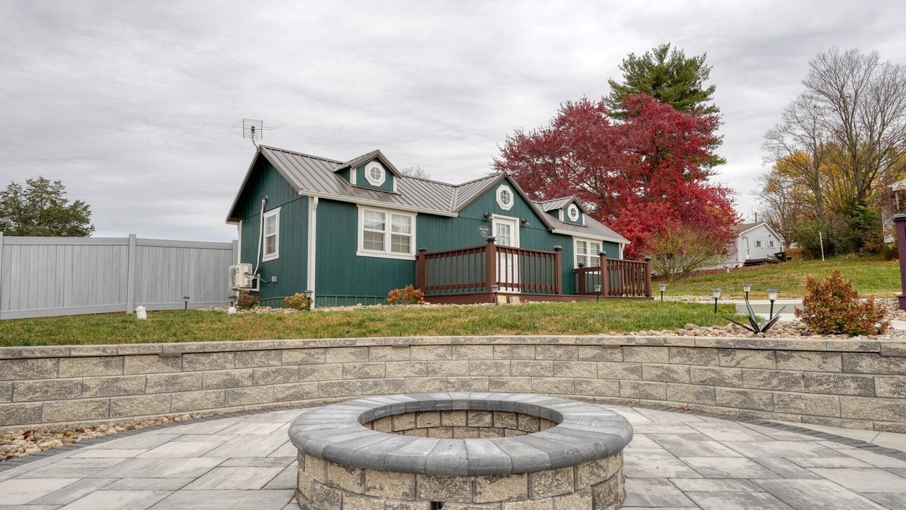 Photo of Outdoor in Senecaville