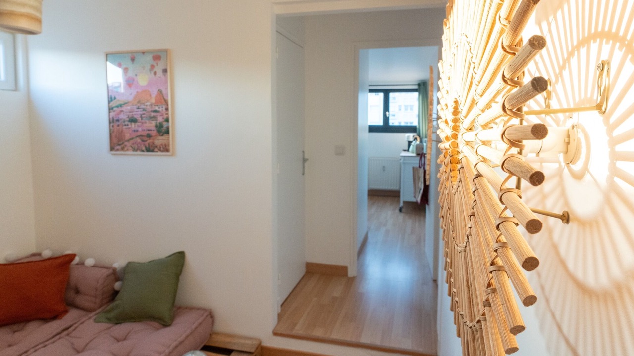 Photo of Livingroom in Calais City Center