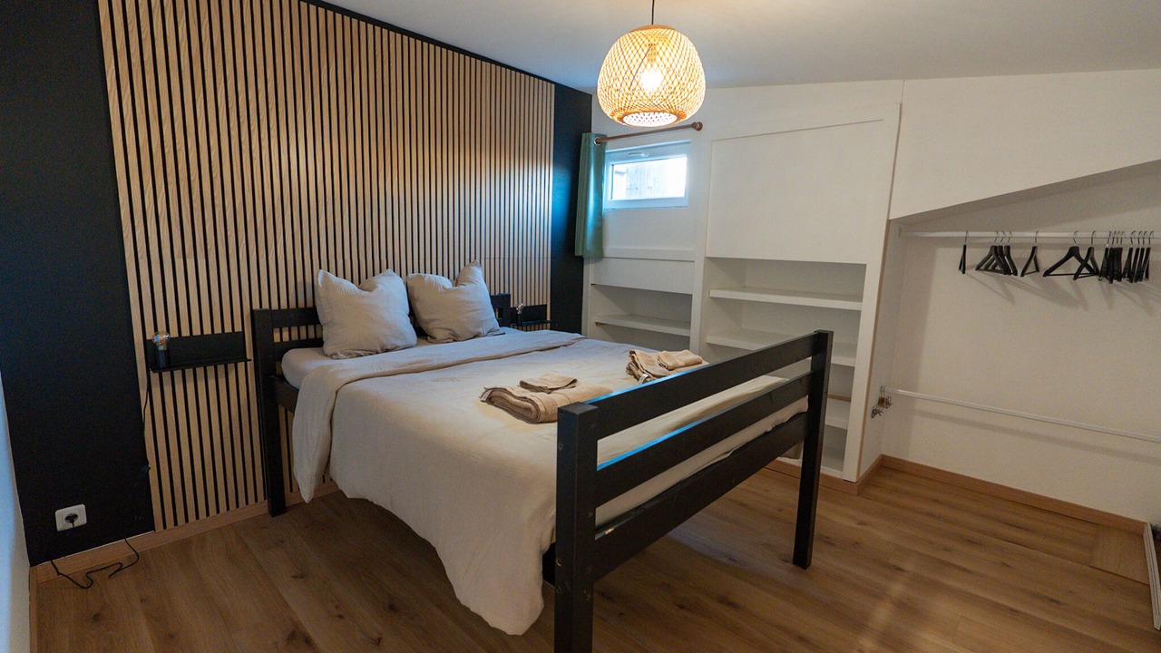 Photo of Bedroom in Calais City Center