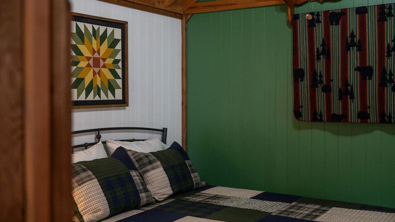 Photo of Bedroom in Morganton