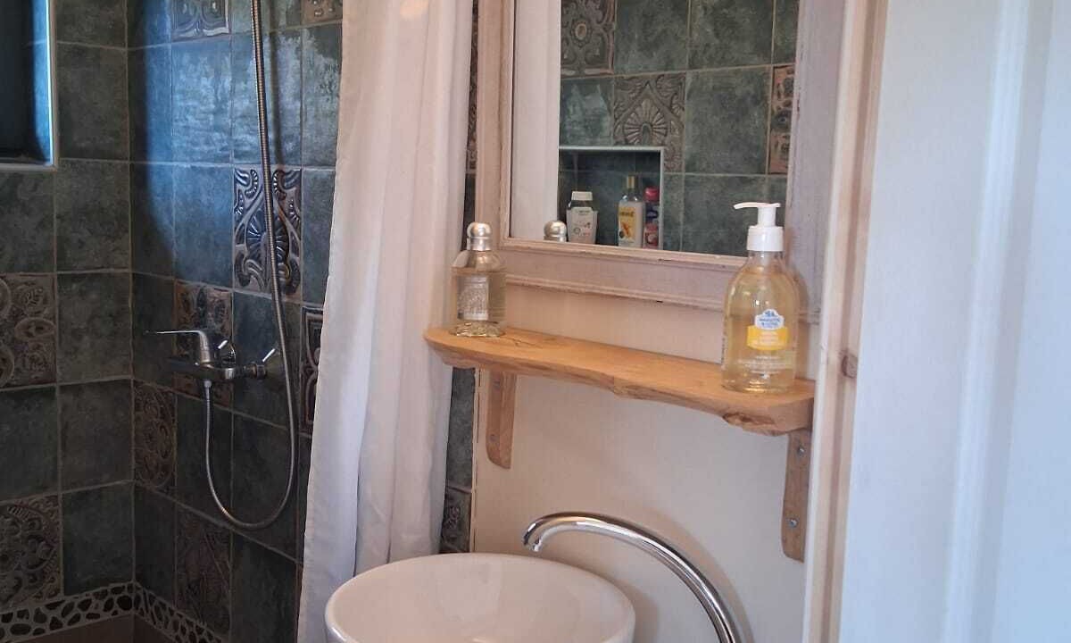 Photo of Bathroom in Lespinassiere