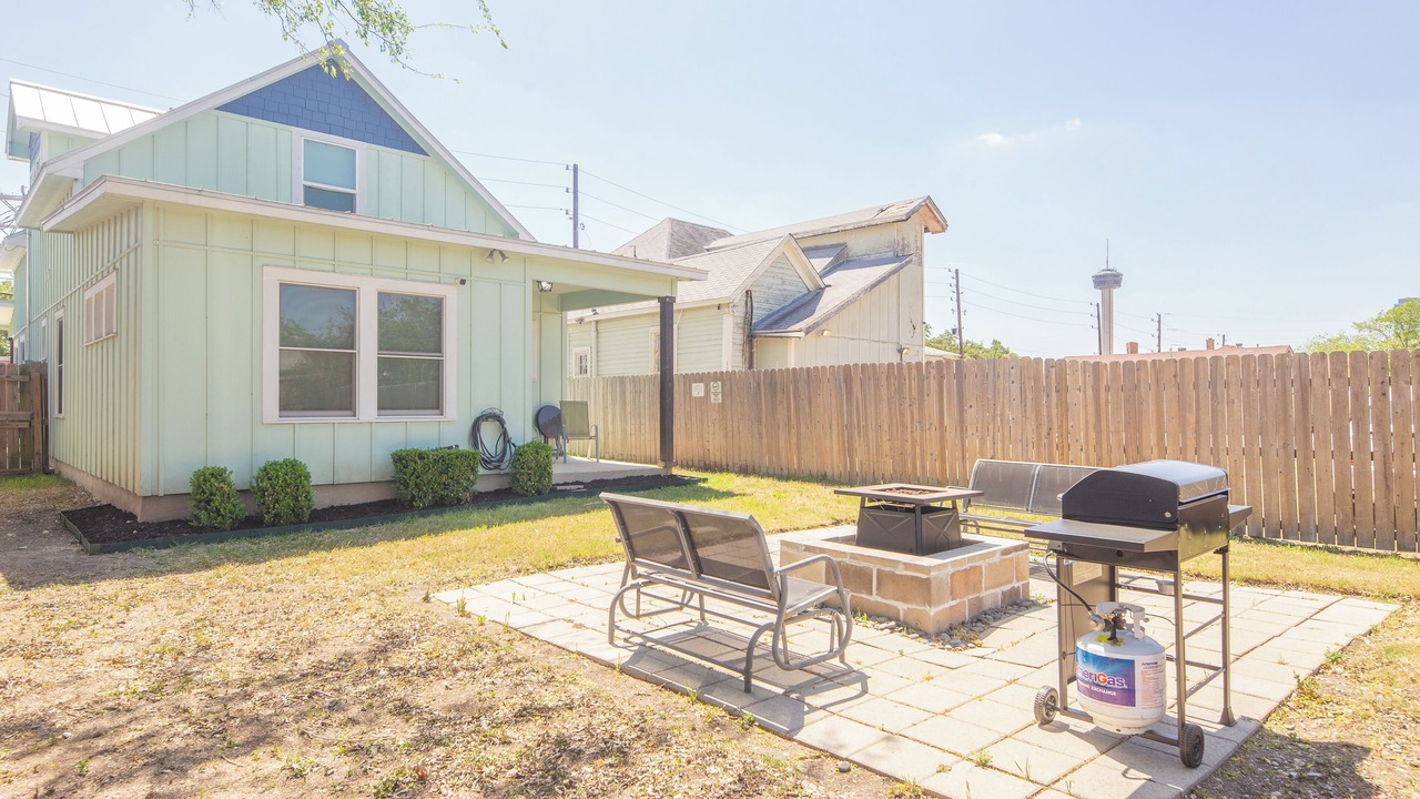 Photo of Outdoor in Near East Side