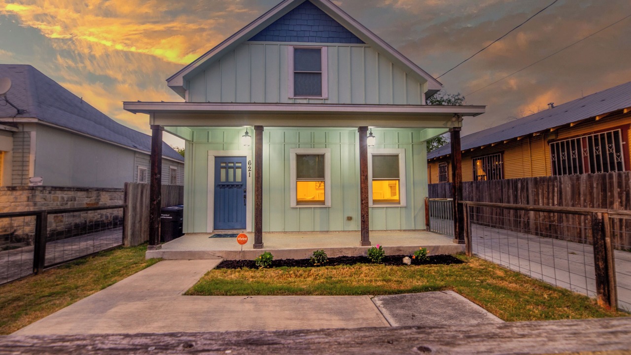 Photo of Outdoor in Near East Side