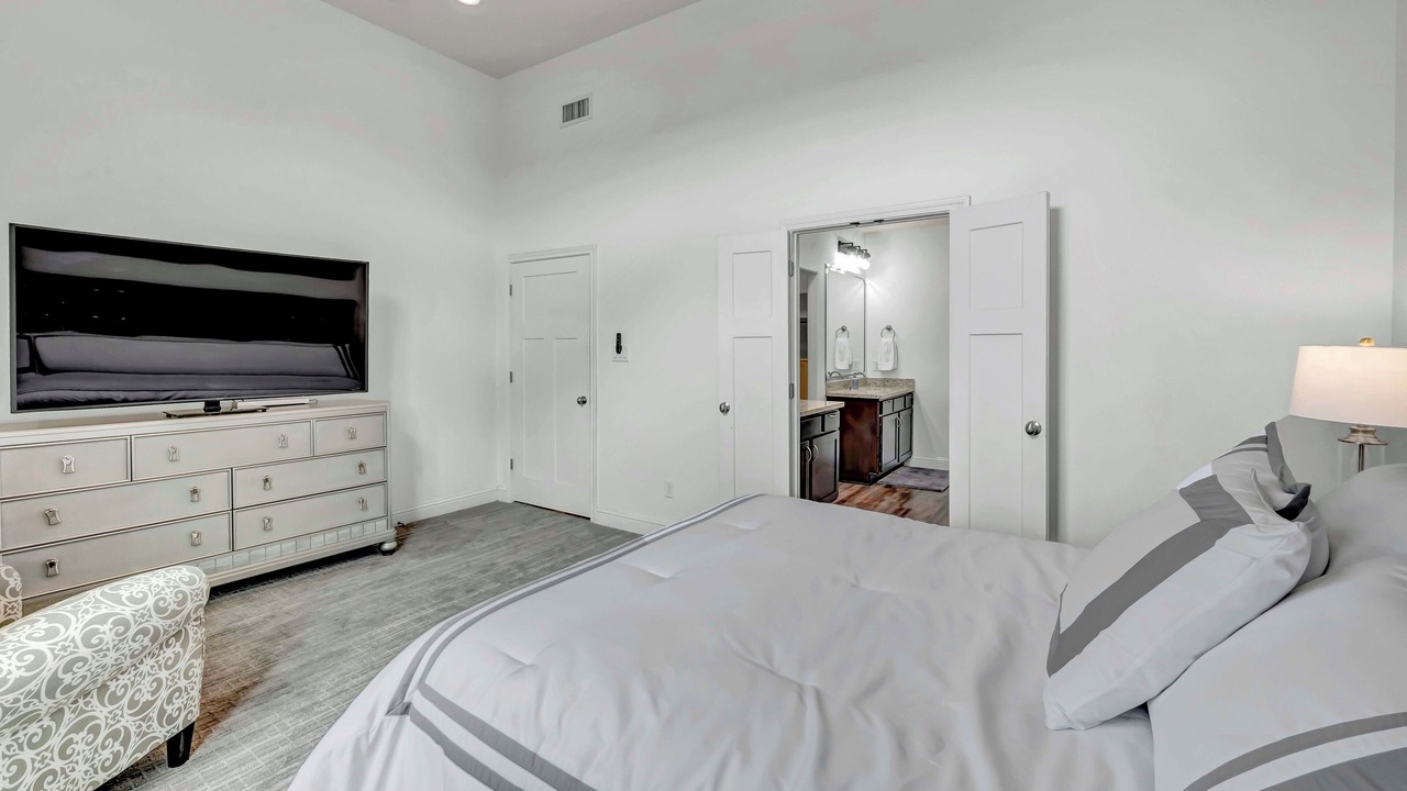Photo of Bedroom in Odessa