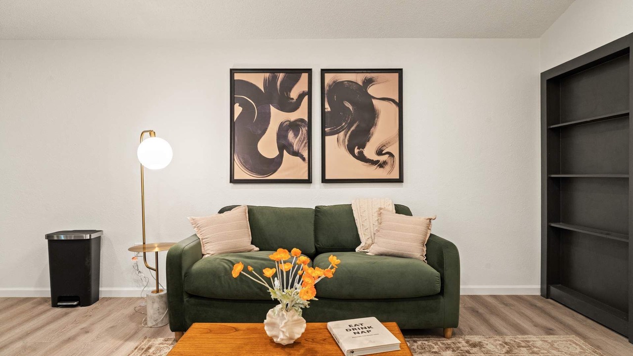 Photo of Livingroom in Central Oklahoma City