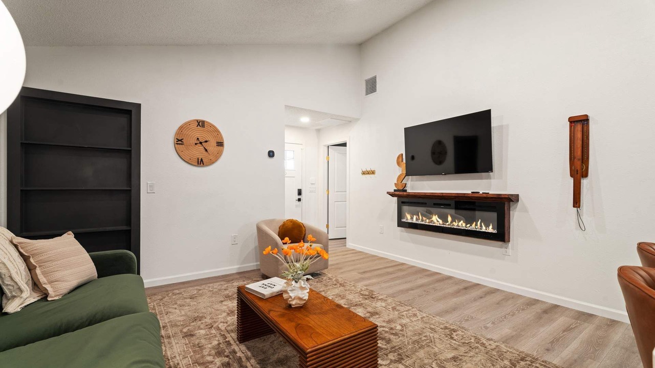 Photo of Livingroom in Central Oklahoma City