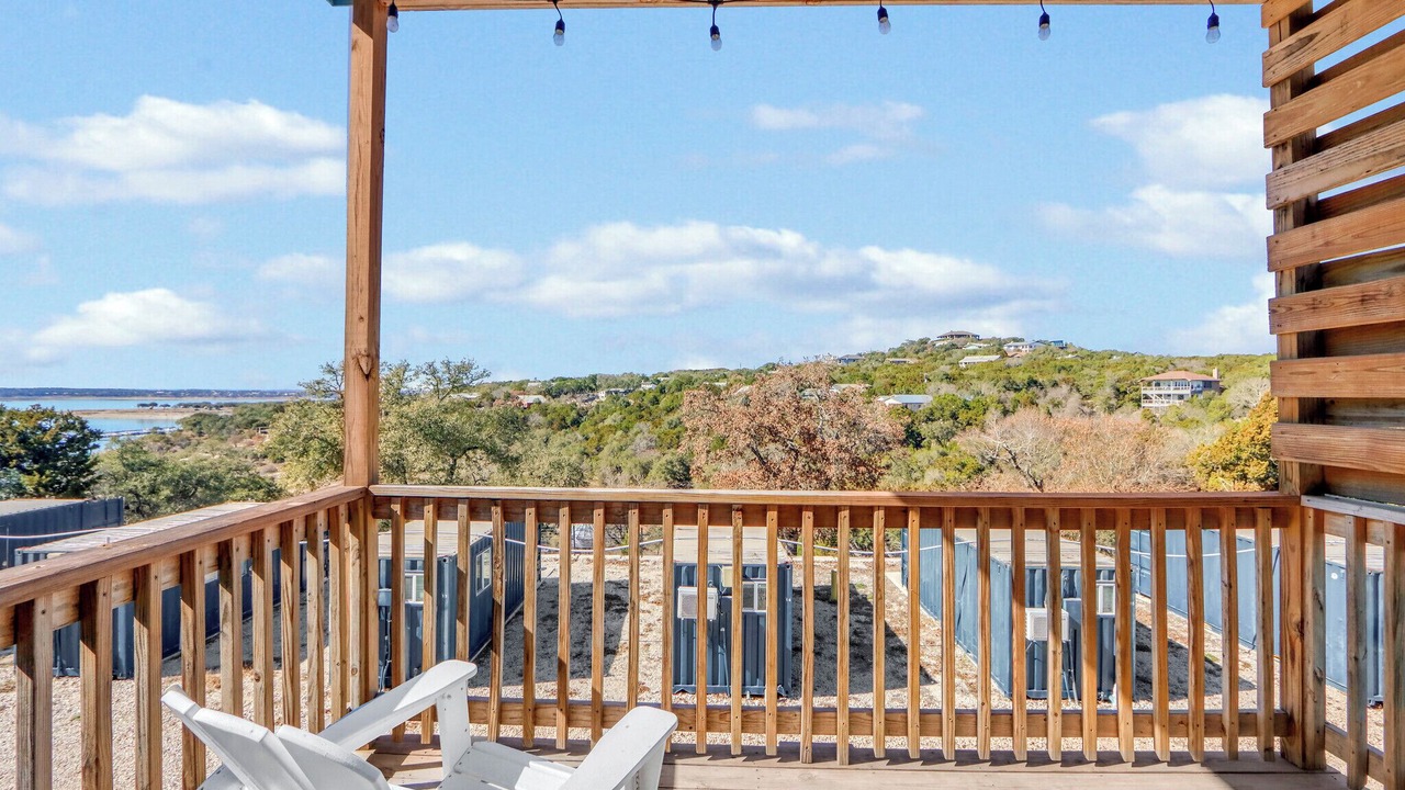 Photo of Patio Balcony in Canyon Lake