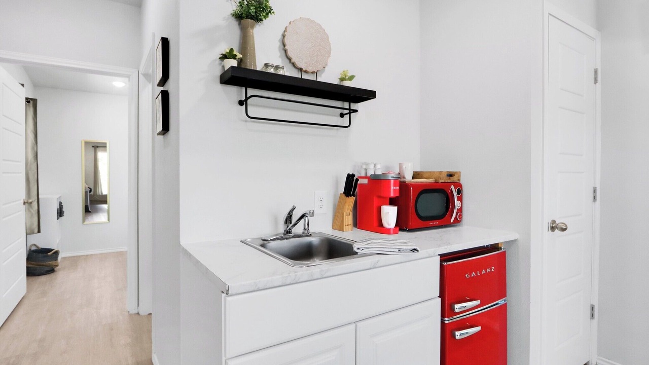Photo of Kitchen in Canyon Lake