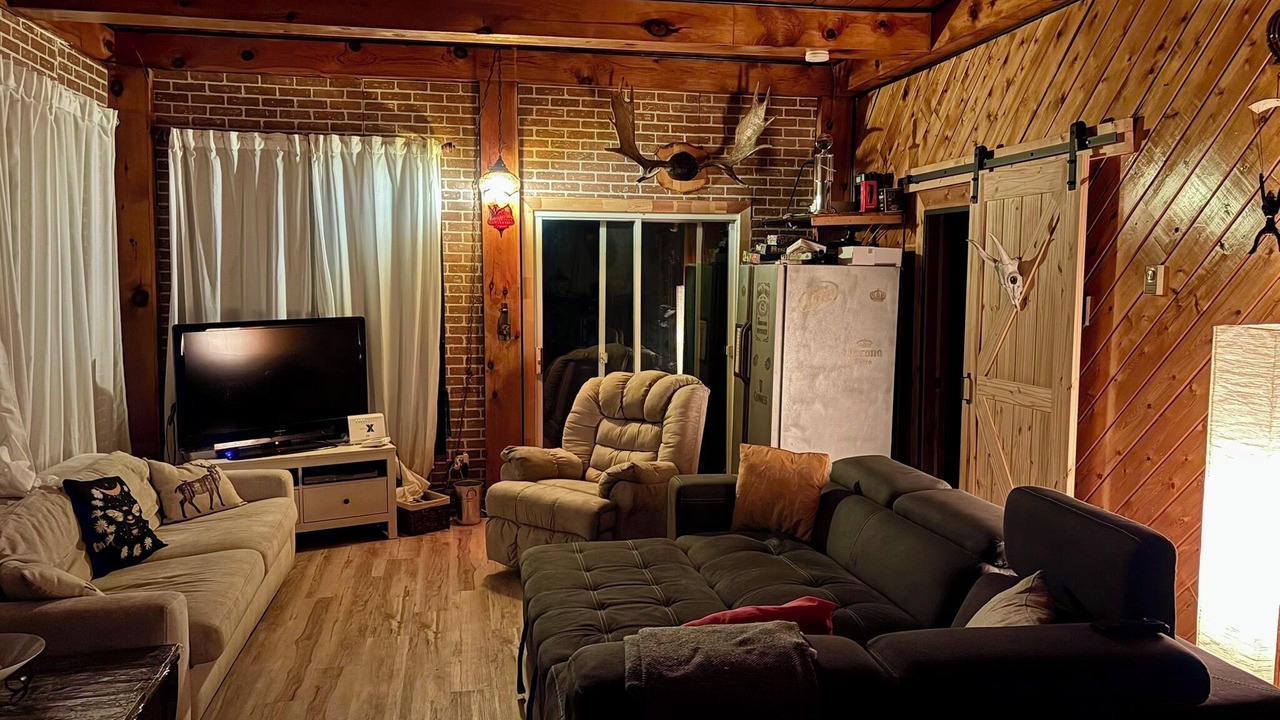 Photo of Livingroom in Gracefield