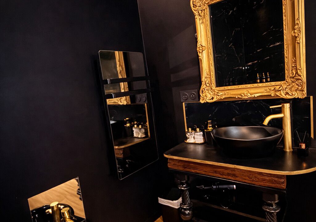 Photo of Bathroom in Lunel