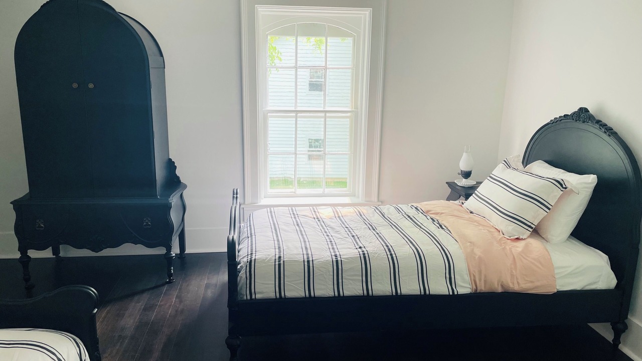 Photo of Bedroom in Decorah